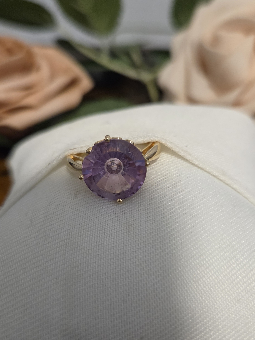 Authentic 14K YG Glenn Lehrer Toras Cut Amethyst Ring *with a Chip in the Stone*
